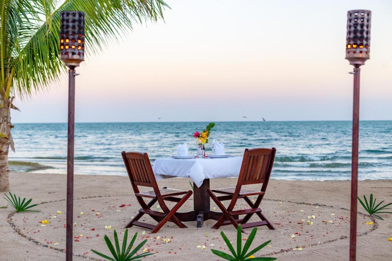 Sirenian Bay Resort & Villas Placencia Exterior foto